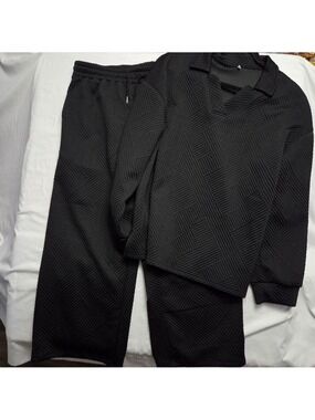 Black Geometric Loungewear Set Two Piece Large/XLarge
